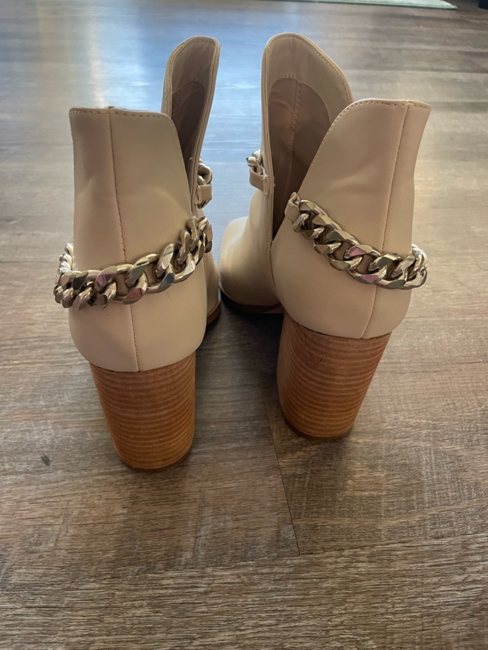Steve Madden Cream Chain Accent Block Heel Booties - Picture 5 of 10